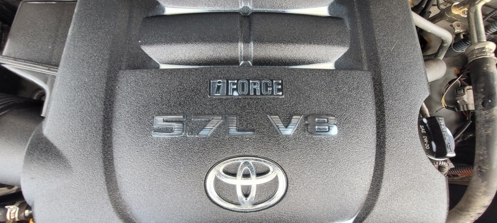 2015 Toyota Tundra SR5 5.7L V8