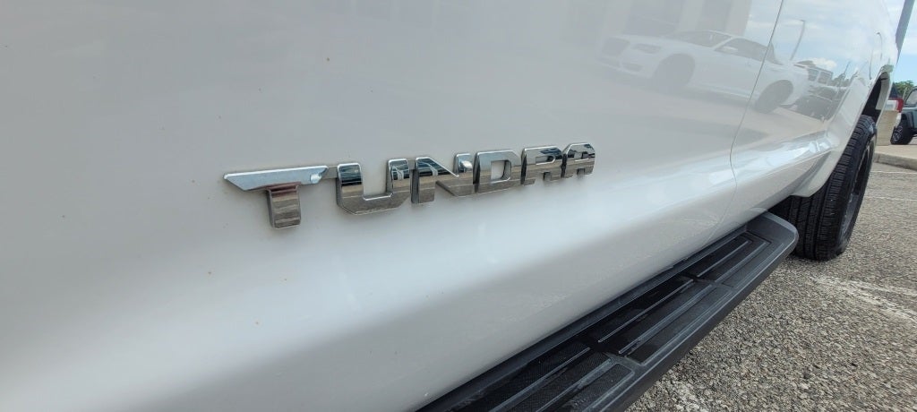 2015 Toyota Tundra SR5 5.7L V8